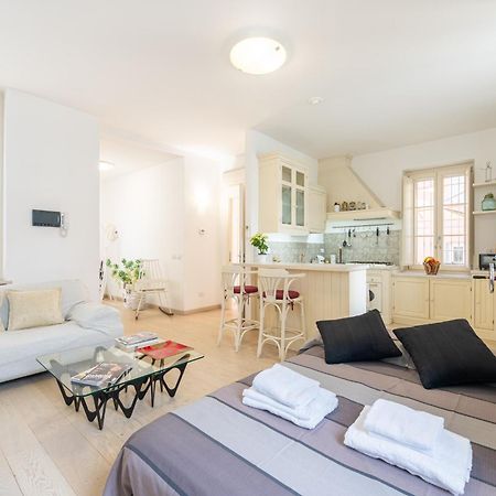 Teatro Regio Exclusive Apartment パルマ エクステリア 写真